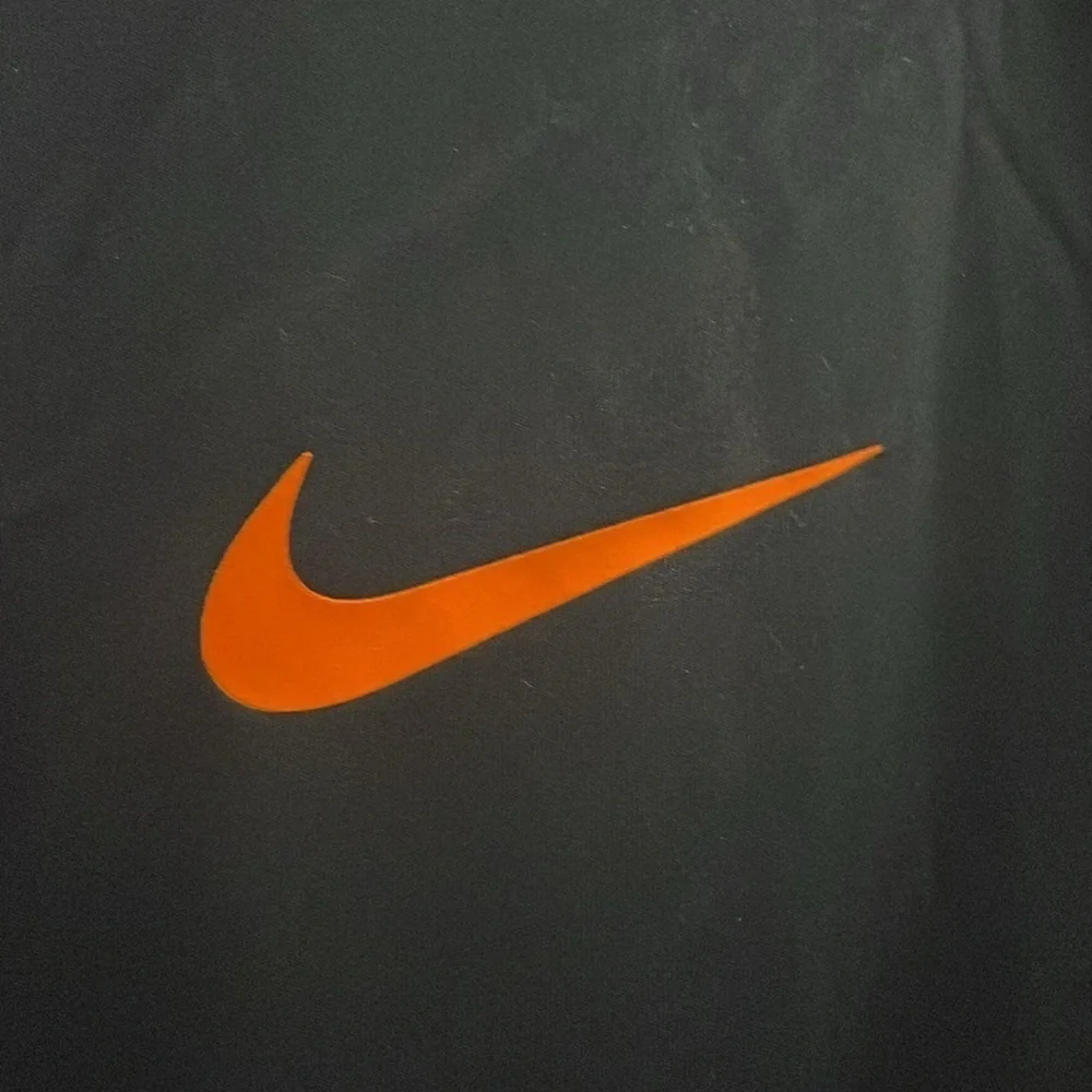 Nike nwt dry