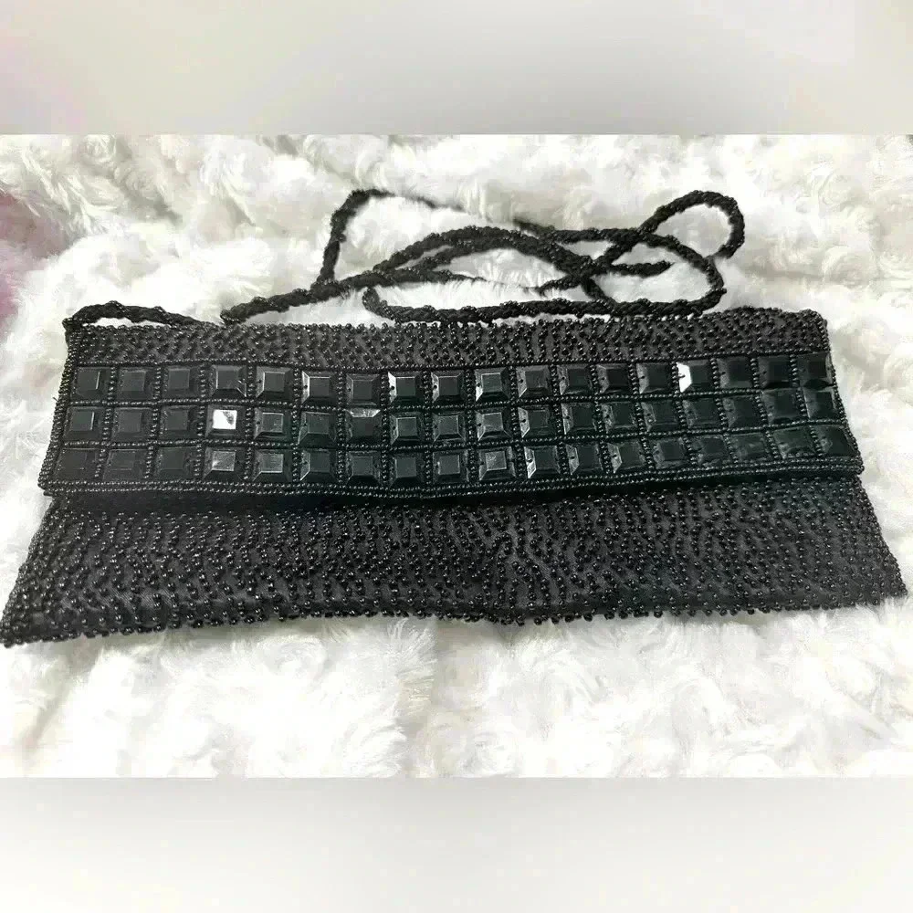 La Regale Embroidered Black‎ Gem Stone Clutch