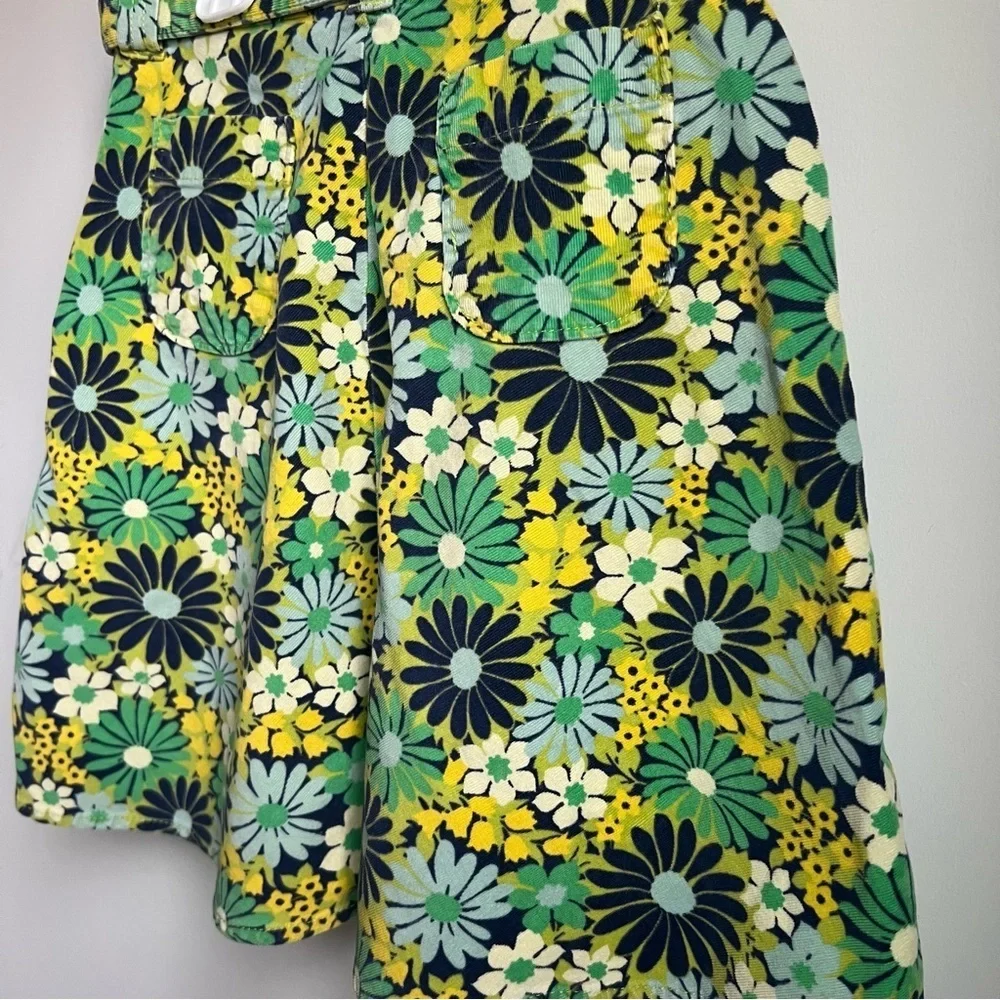 GAP groovy floral