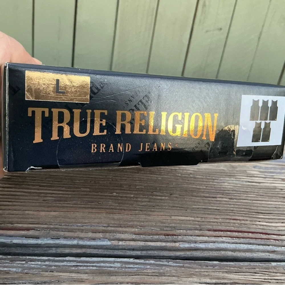 True Religion Men's Black and Gold Tank Tops 5 pack Premium Cotton New In Box