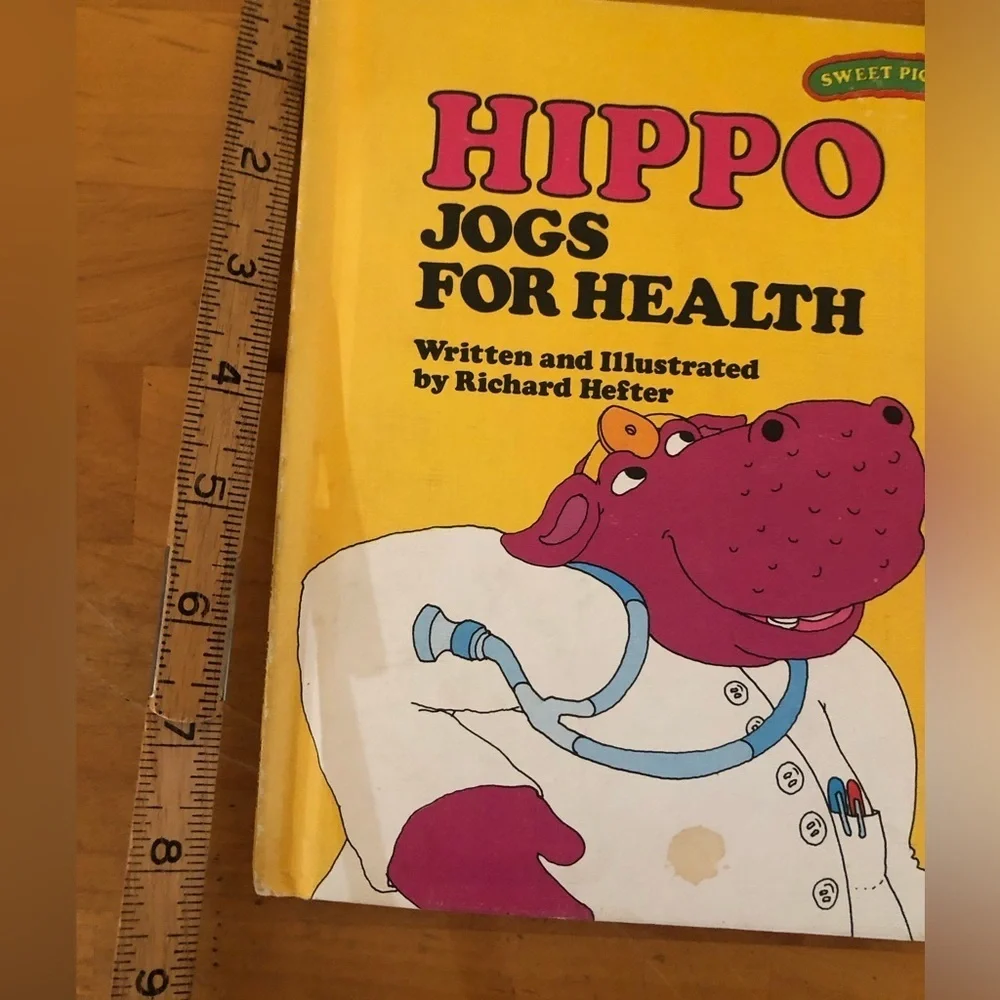 Hippo Jogs for Health Book 1978 Hardcover