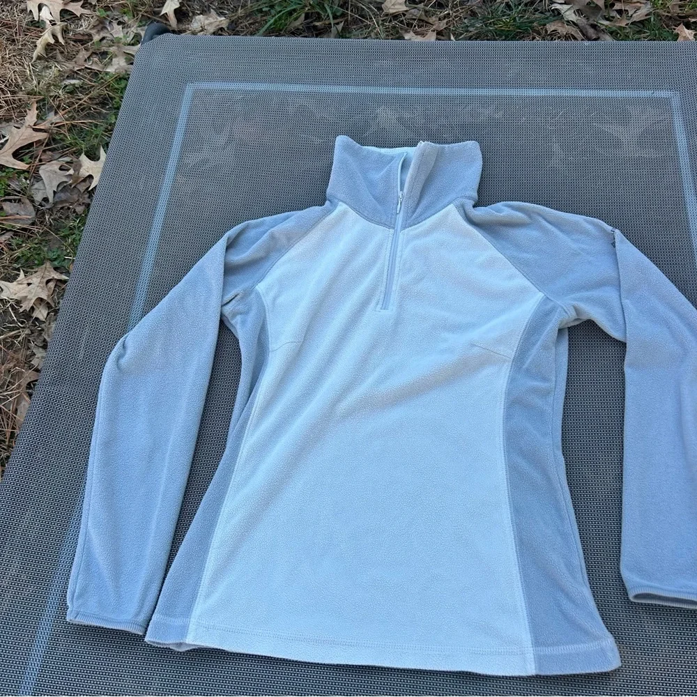 Columbia Sportswear Company columbia sweatshirt