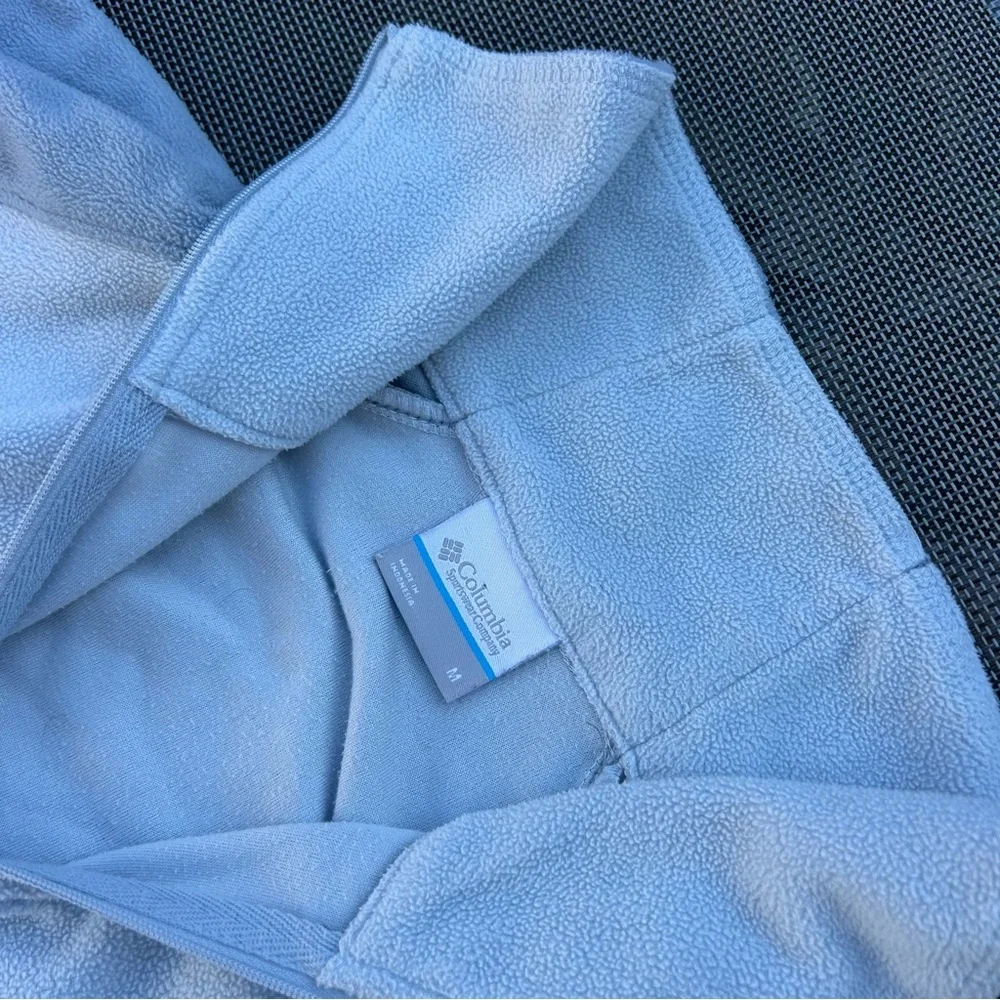 Columbia Sportswear Company columbia sweatshirt
