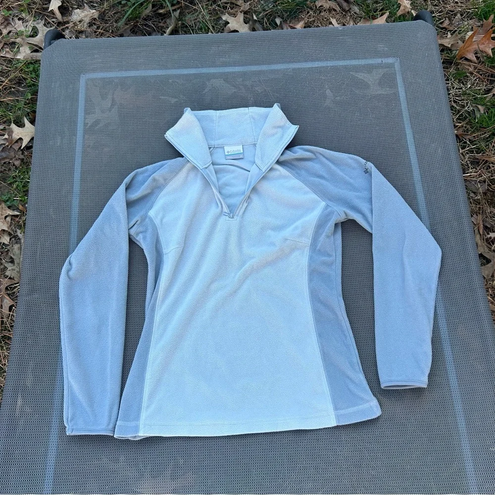Columbia Sportswear Company columbia sweatshirt