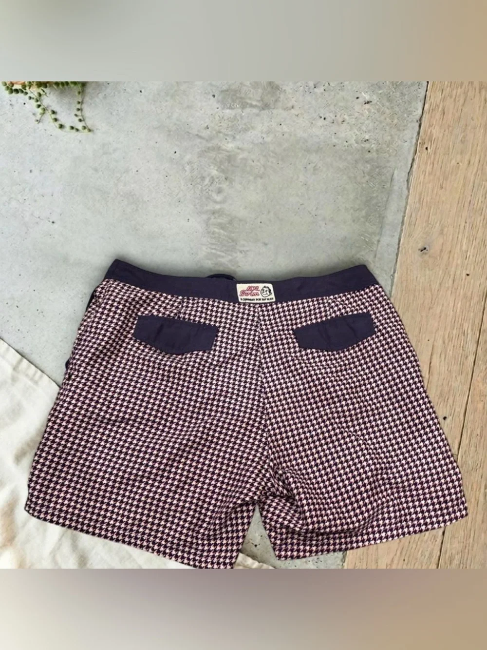 Mr. Swim Geometric Print Swim Trunks Size 36 Resort Wear Houndstooth Swim Shorts