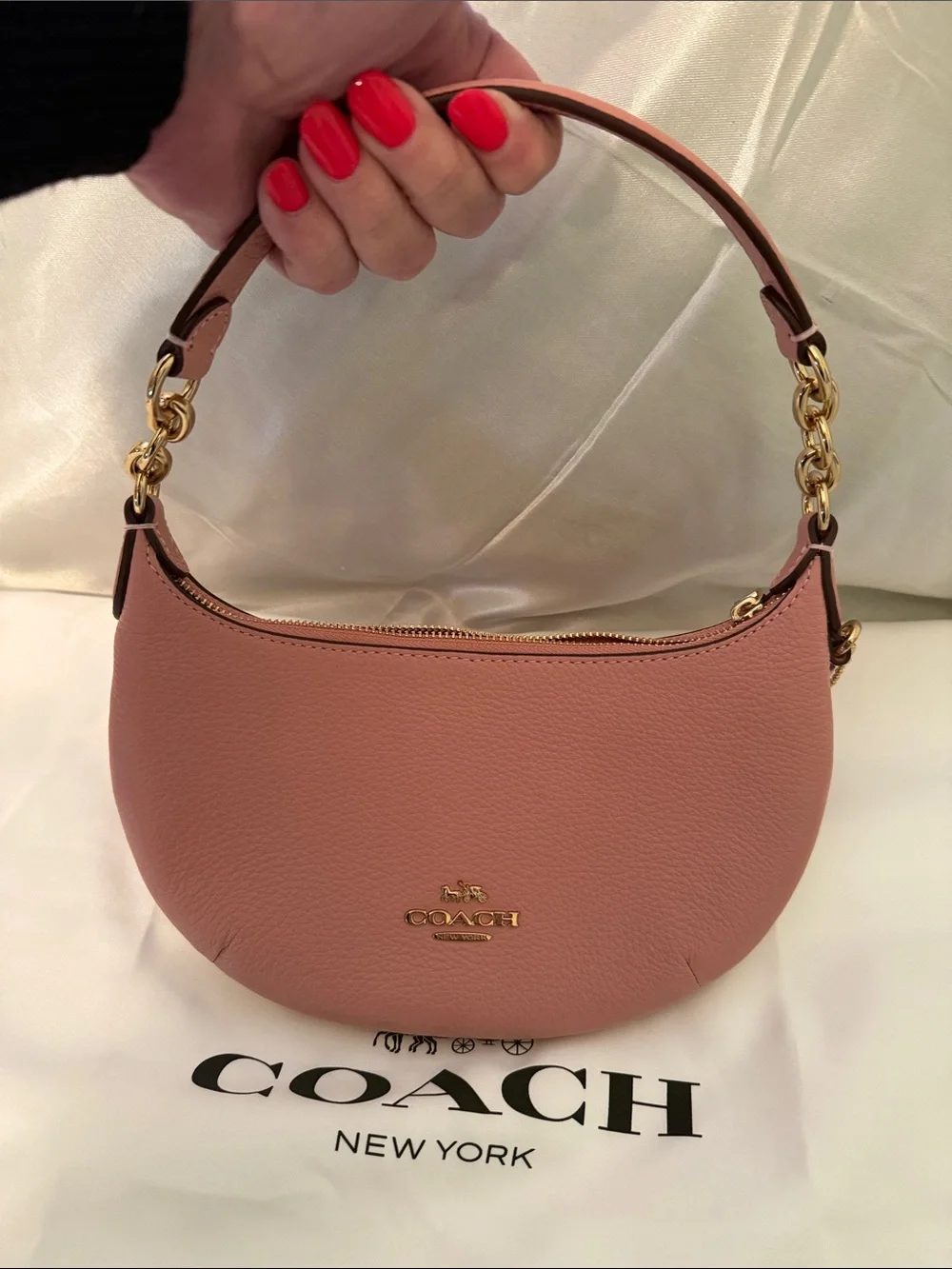 🩷COACH NWT Pink Petal Mini Payton  Leather Shoulder Bag With Gold Hardware