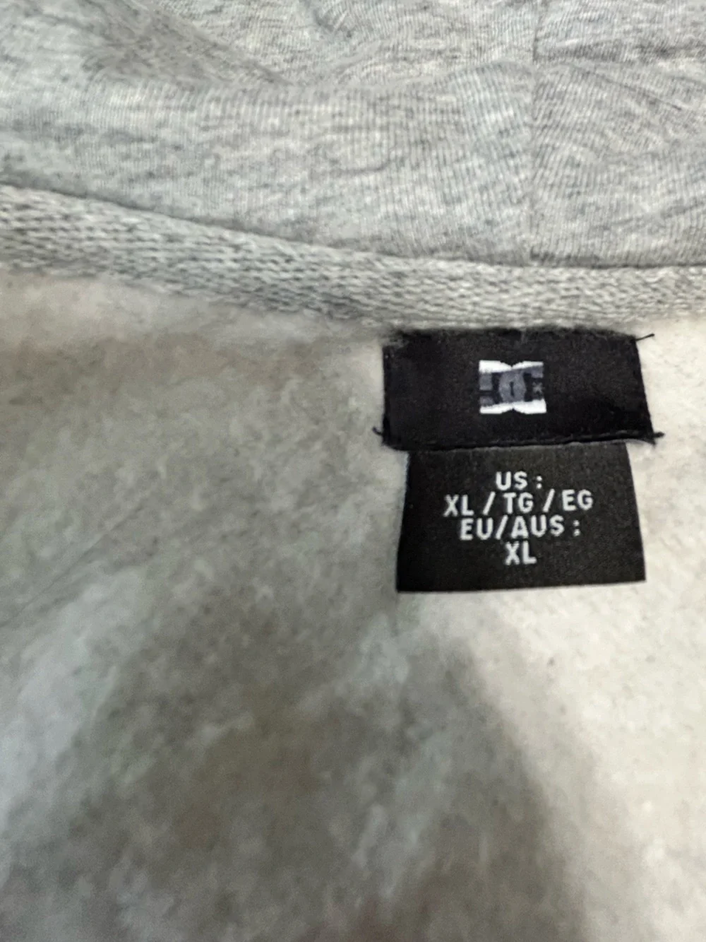 DC full zip