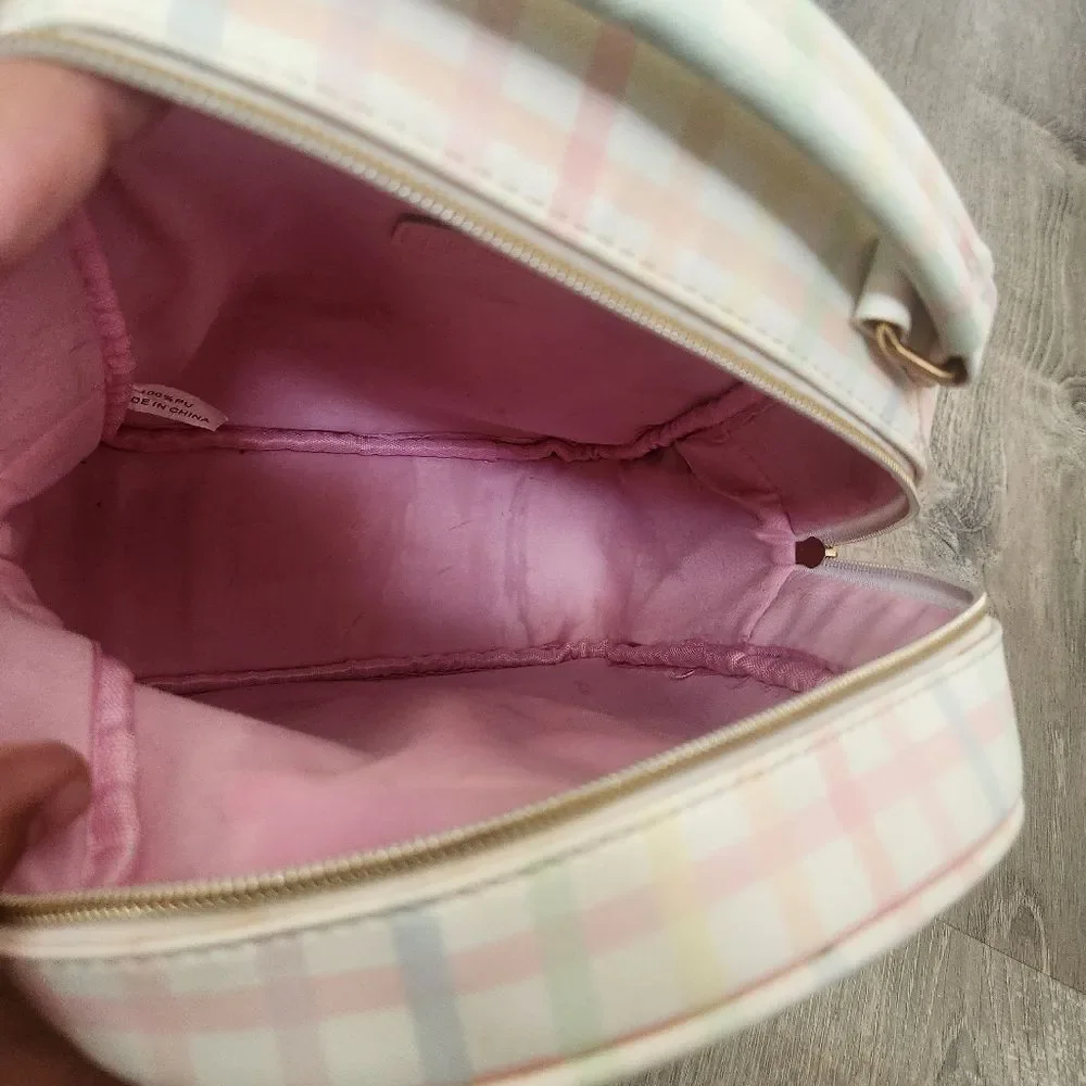 Multi-Color Under One Sky Women's Small Backpack Bag Zipper Pockets Strap Handle