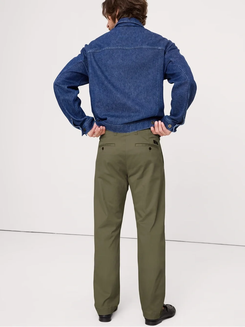 Banana Republic size 33