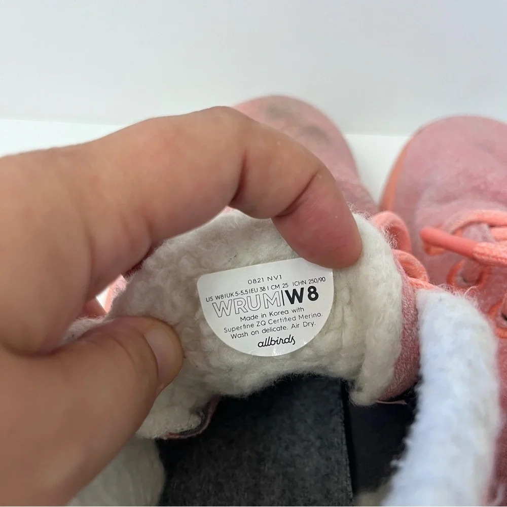 allbirds coral runner