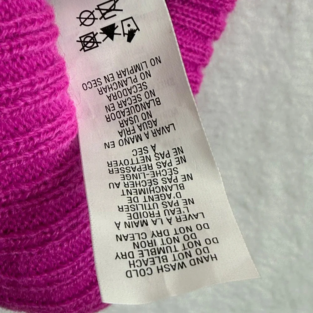 Under Armour style beanie