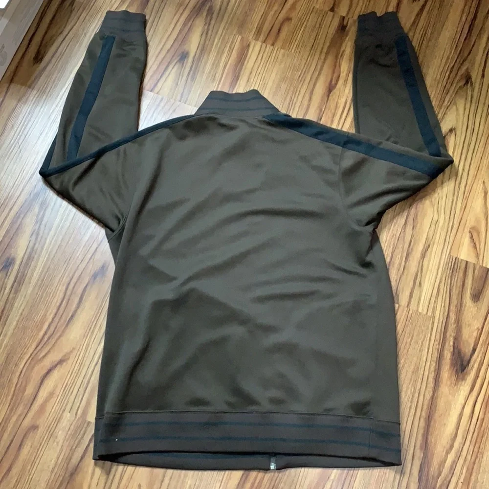 The North Face jacket face