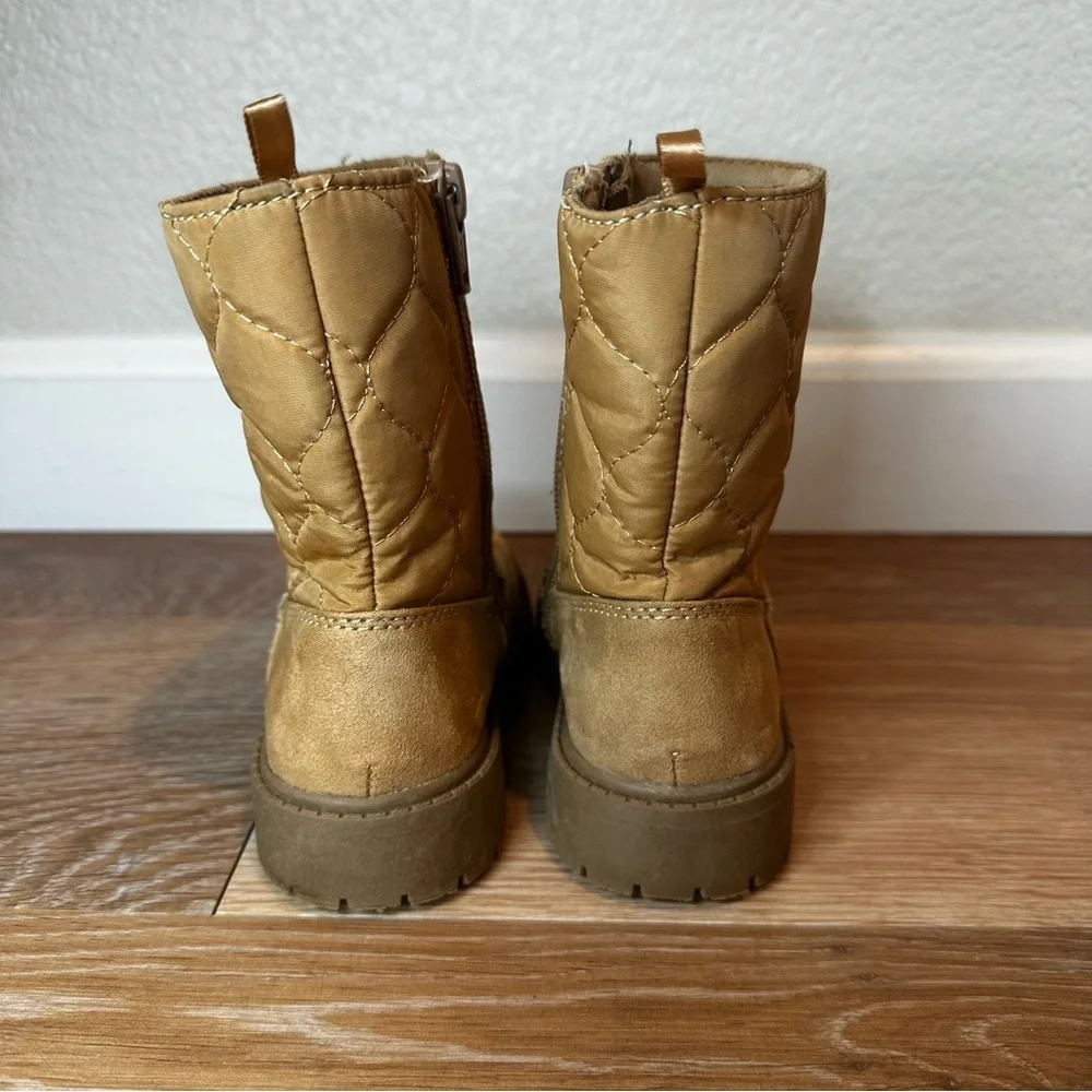 Old Navy Toddler Girls Size 8 Tan Quilted Mid Calf Boots