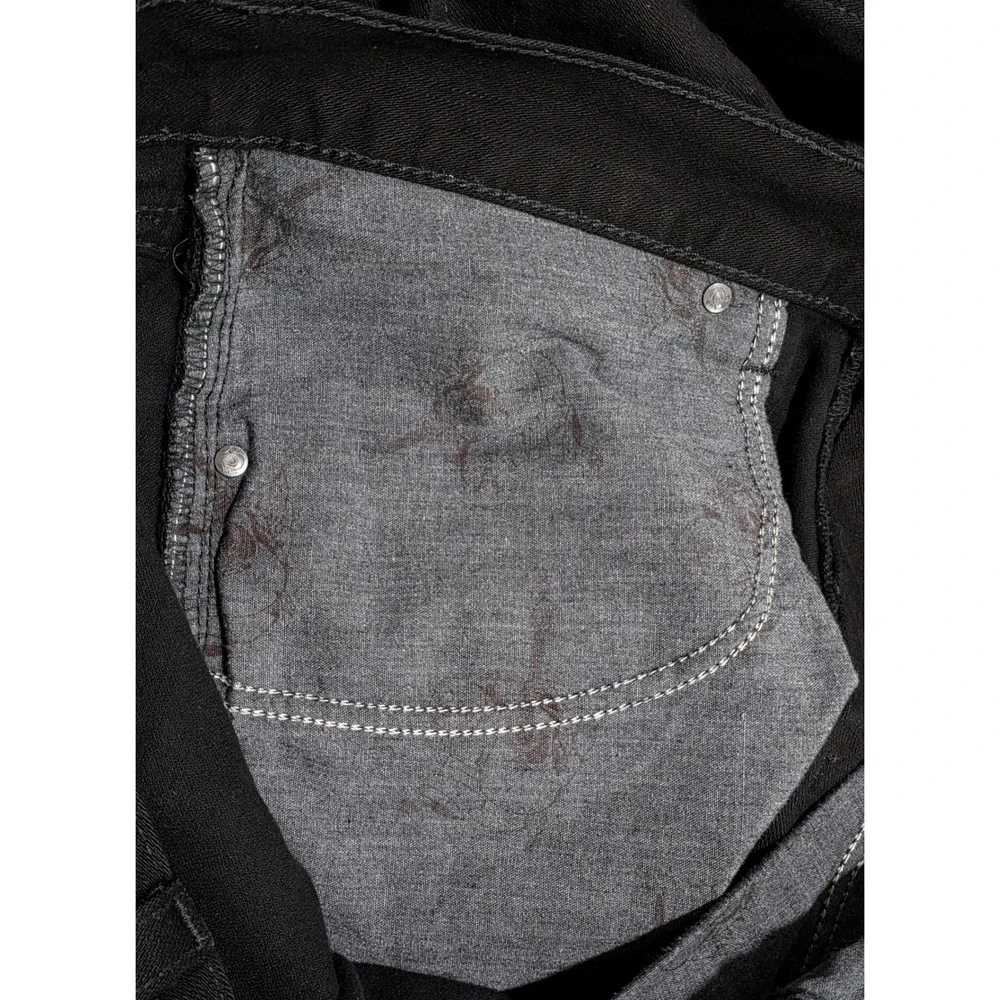 True Religion yet religion