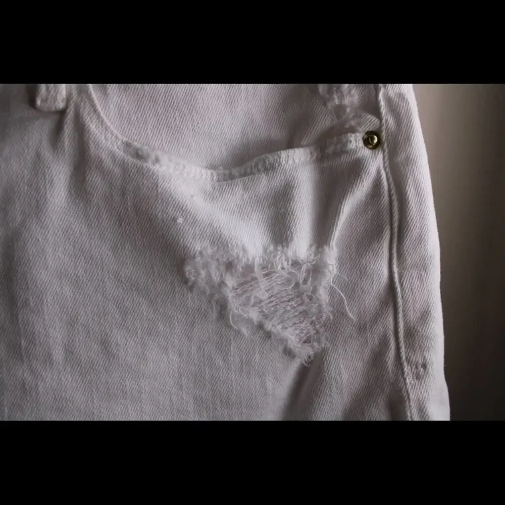 Frame‎ Le Cutoff Tulip Hem Raw White 33