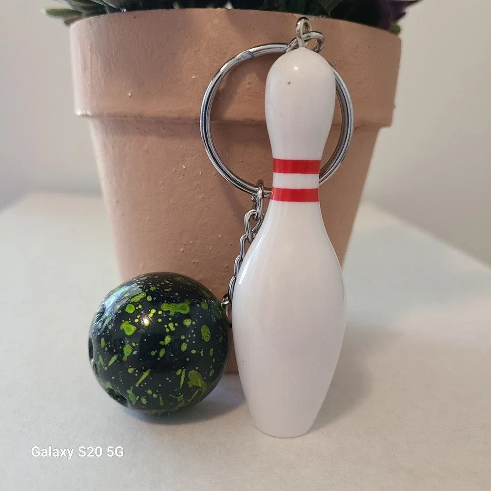 N/A unique keychain