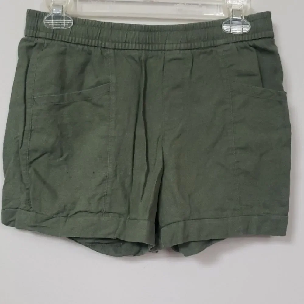 Old Navy Linen Blend Olive Green Women's Shorts Cargo Pockets Drawstring Waist
