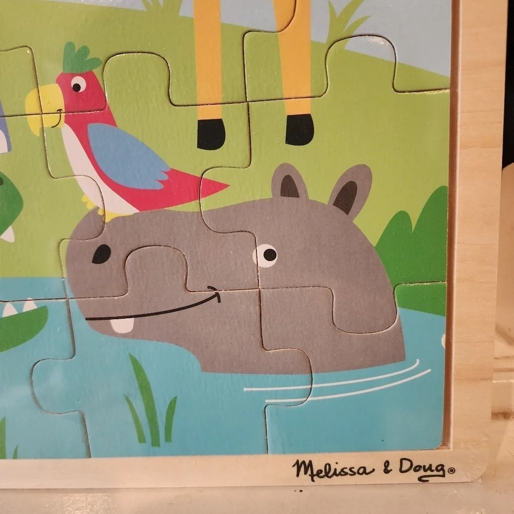 Melissa & Doug explore jungle