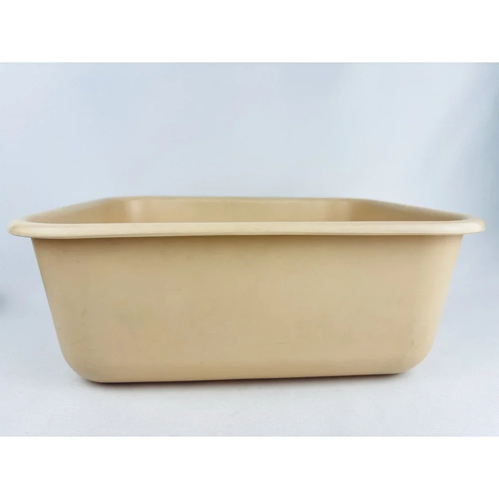 Rubbermaid vintage almond