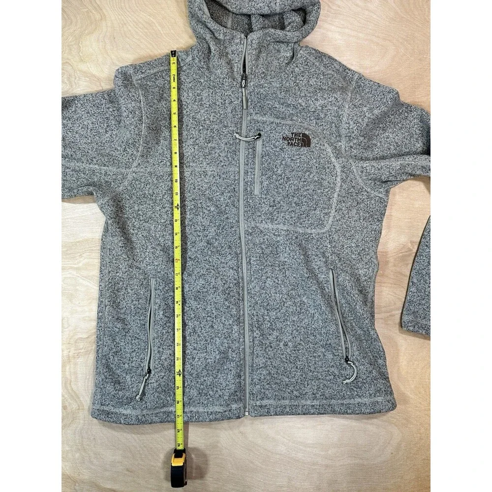 The North Face 25 photo armpit