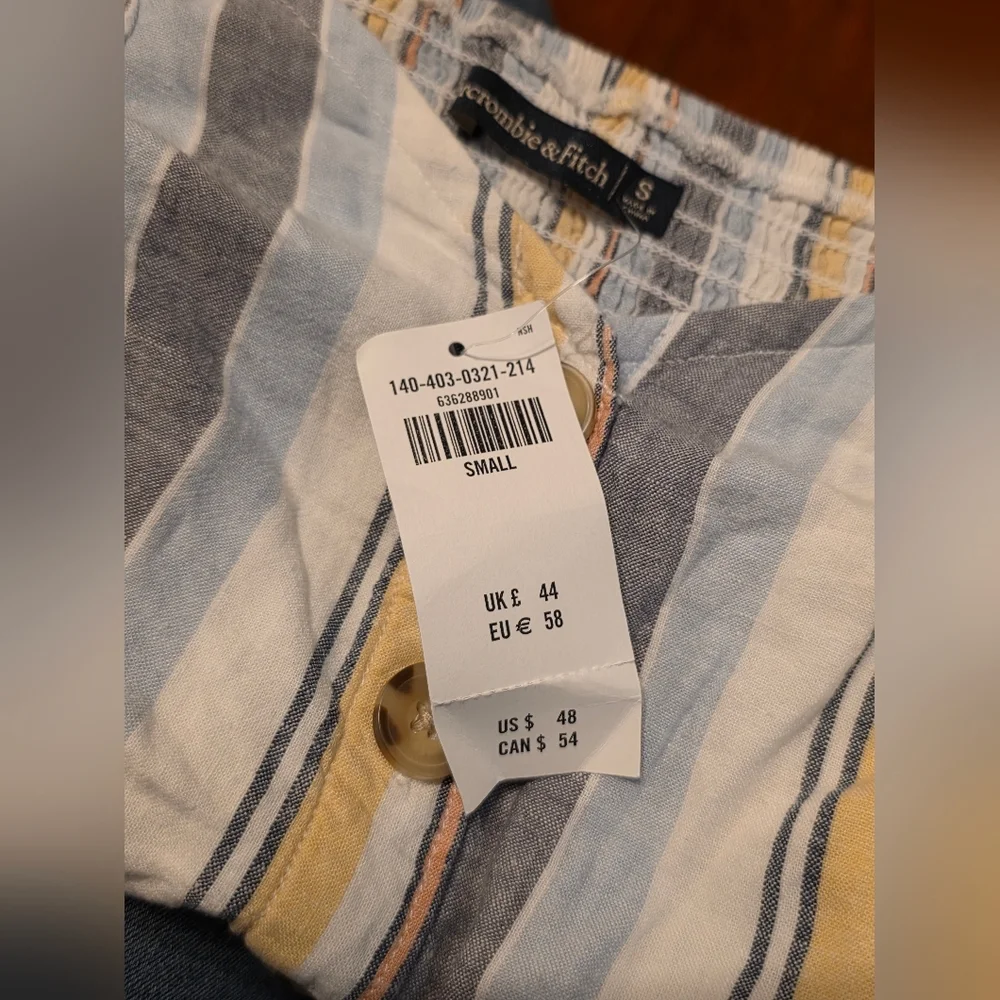 Abercrombie & Fitch lightweight striped