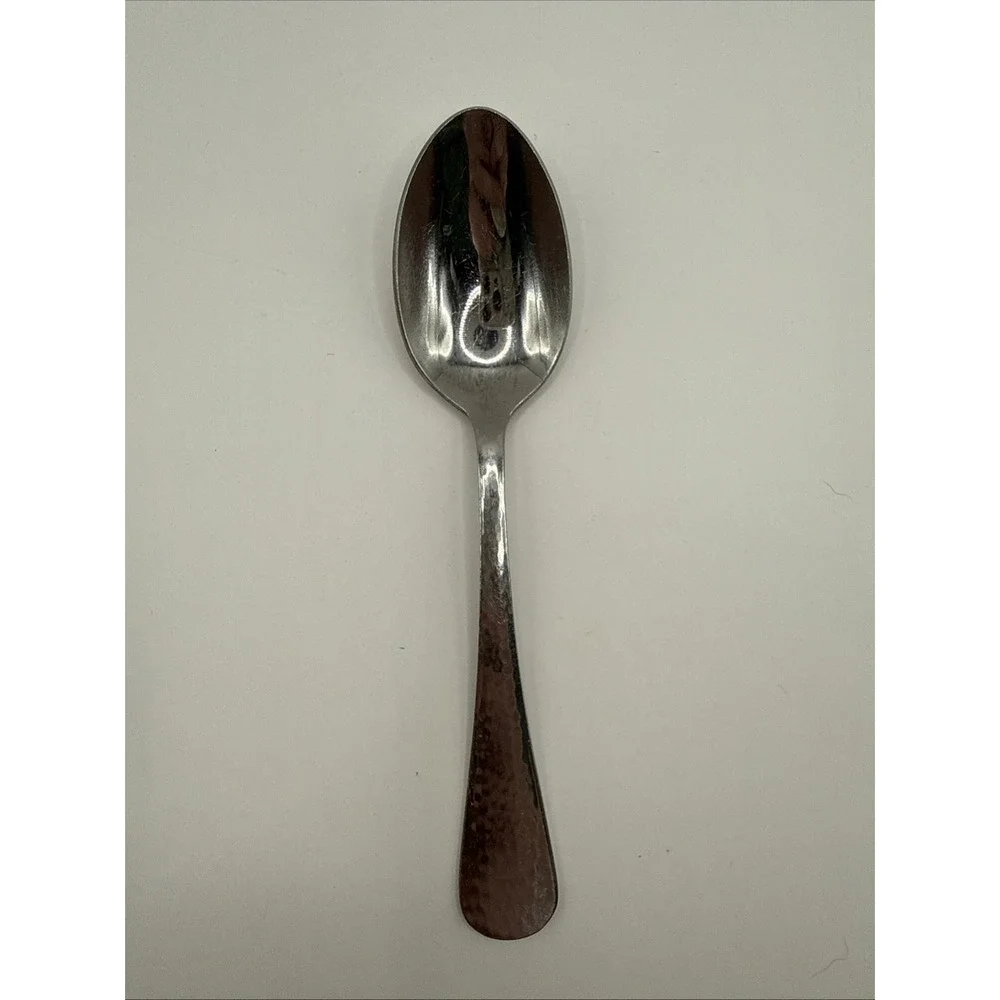 1 Hammered Antique Teaspoon Reed & Barton 18/8 Luxury Stainless Korea Shiny