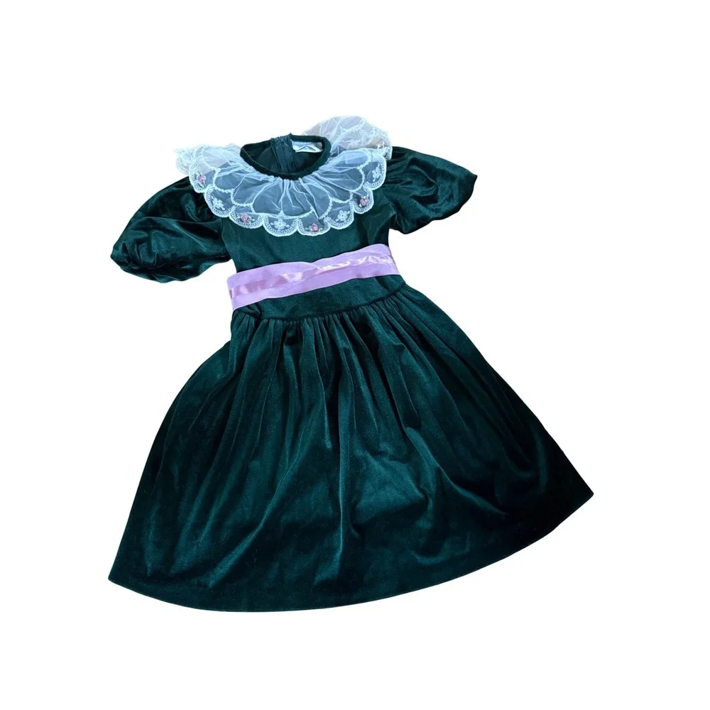 Vintage Bonnie Jean green velour white lace tie back bow holiday dress girls