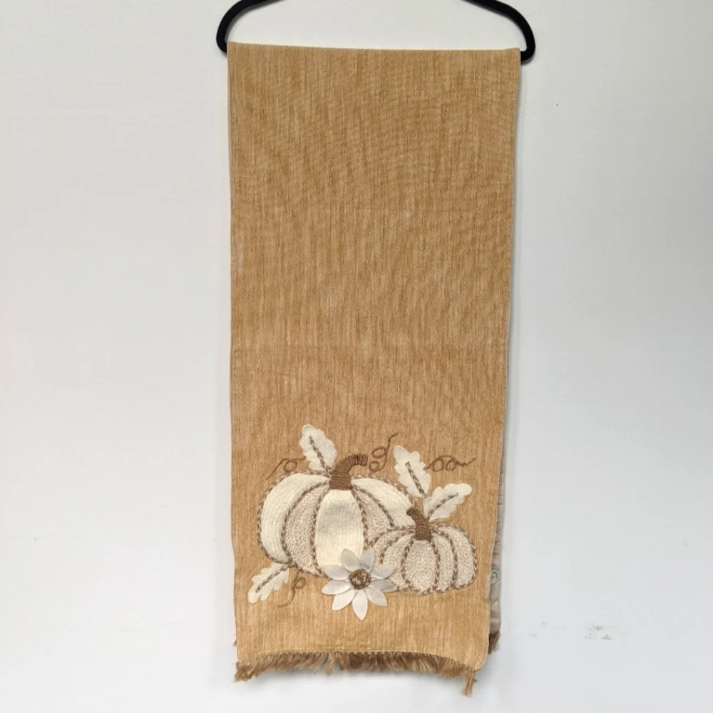 The Prairie by Rachel Ashwell Pumpkin Table Runner