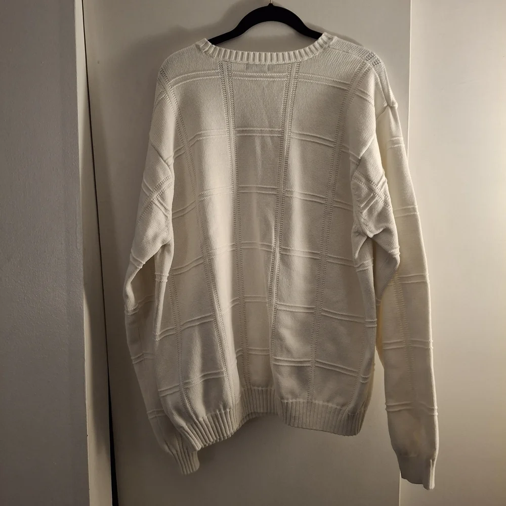 Izod chest look