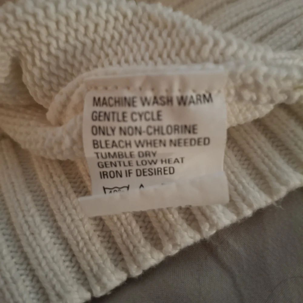 Izod pit knit