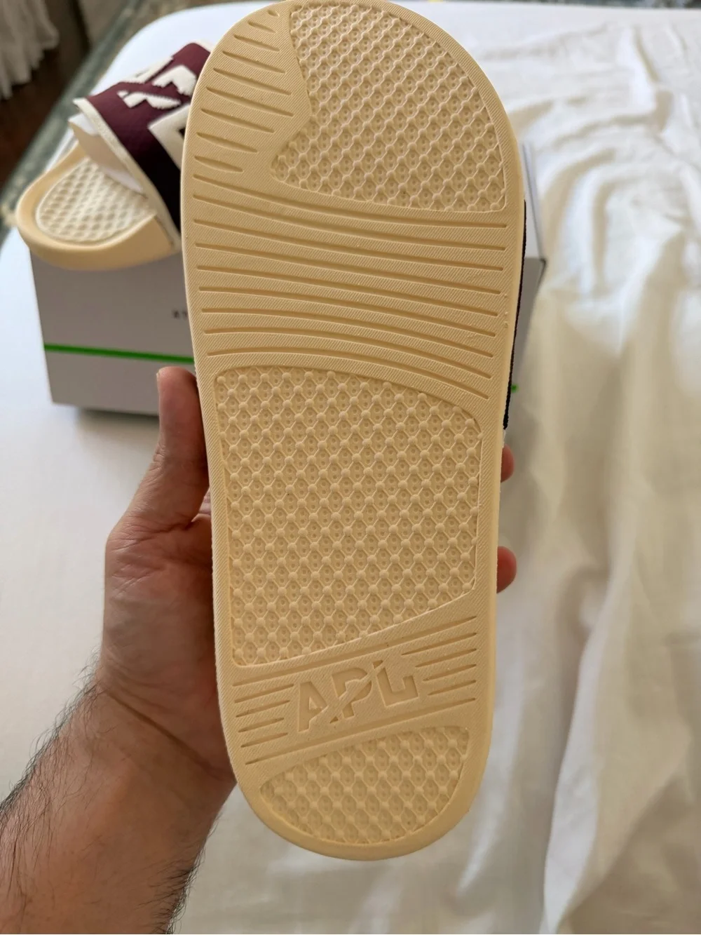 APL comfortable slip