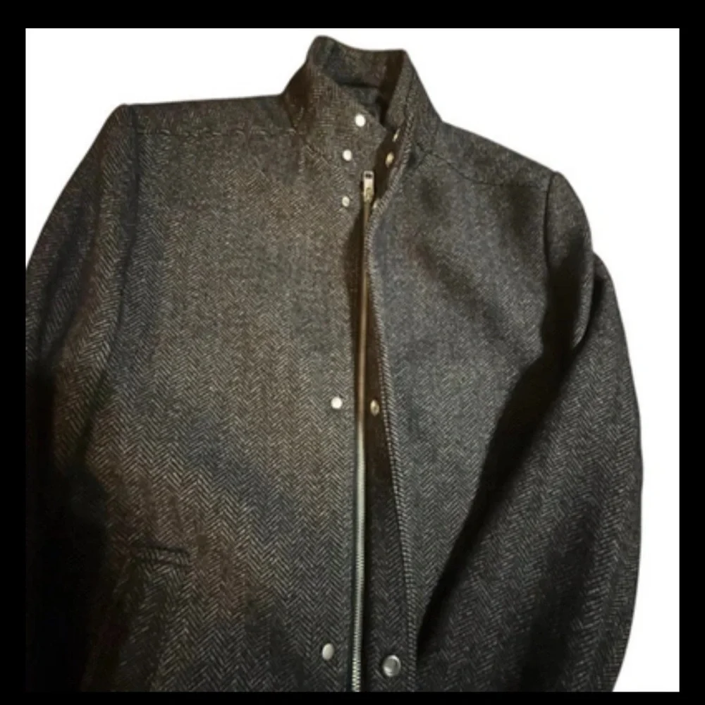 H&M Mens Wool Trench Coat Size 40R Gray Houndstooth Zip Snap Pockets Mock Neck