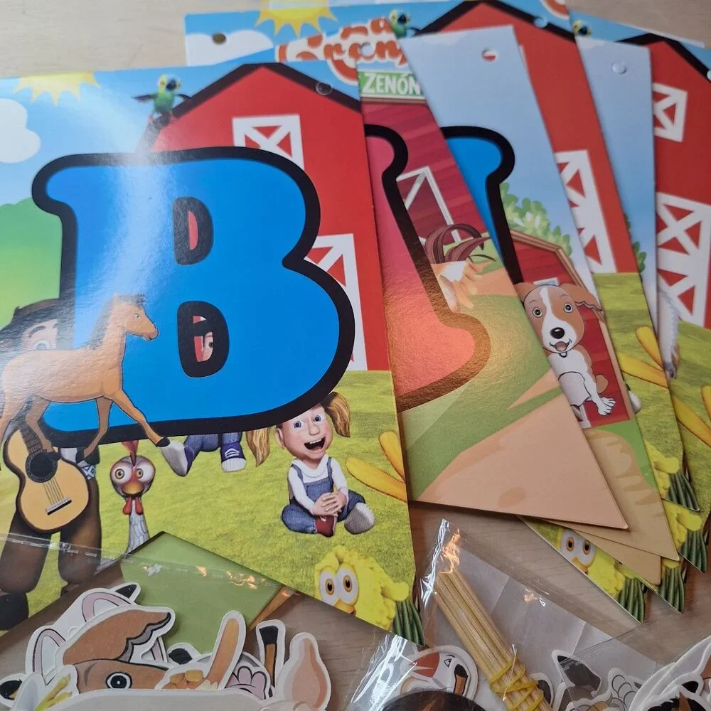 Barnyard Themed Birthday Party Decoration‎ Kit Animals Banner Cup Cake Toppers