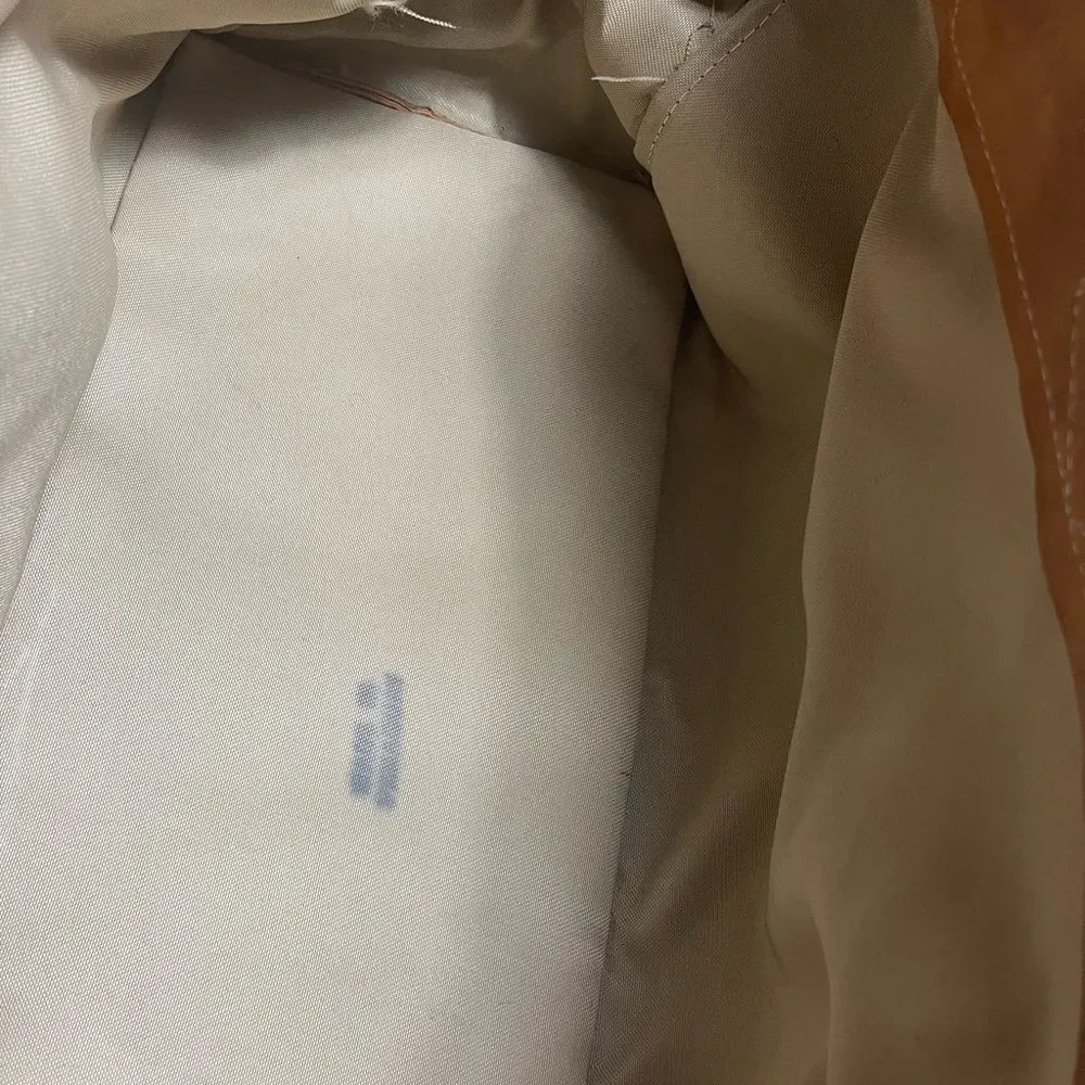 No brand classic tan