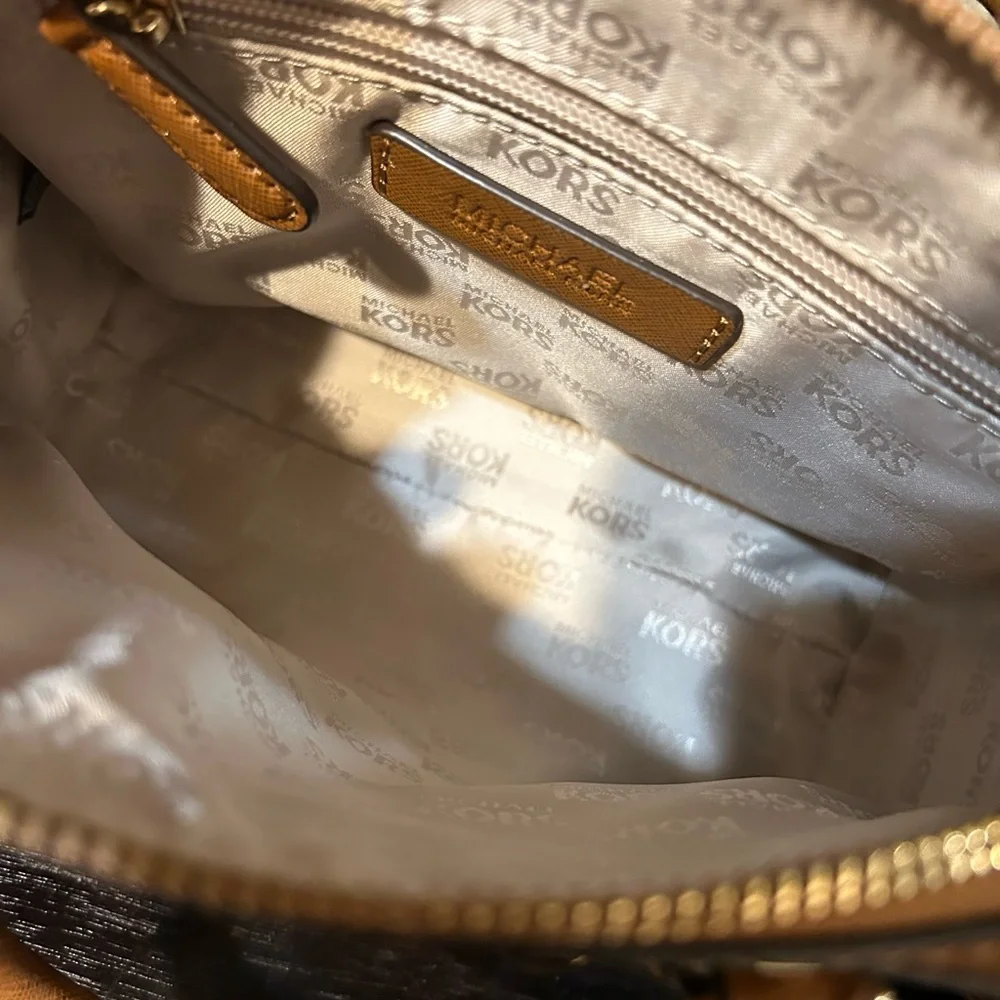 Michael Kors like new