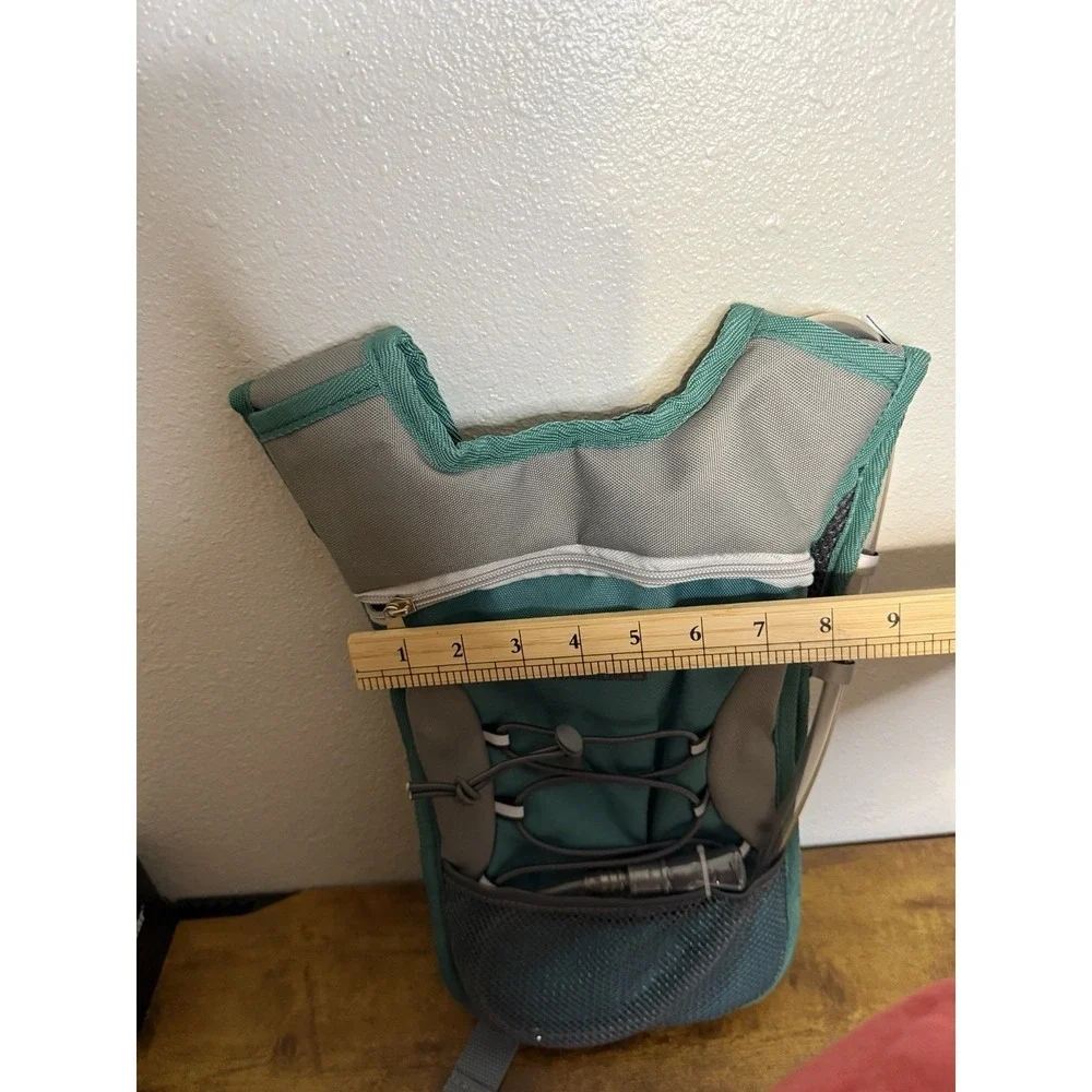 Avalanche explorer hydration