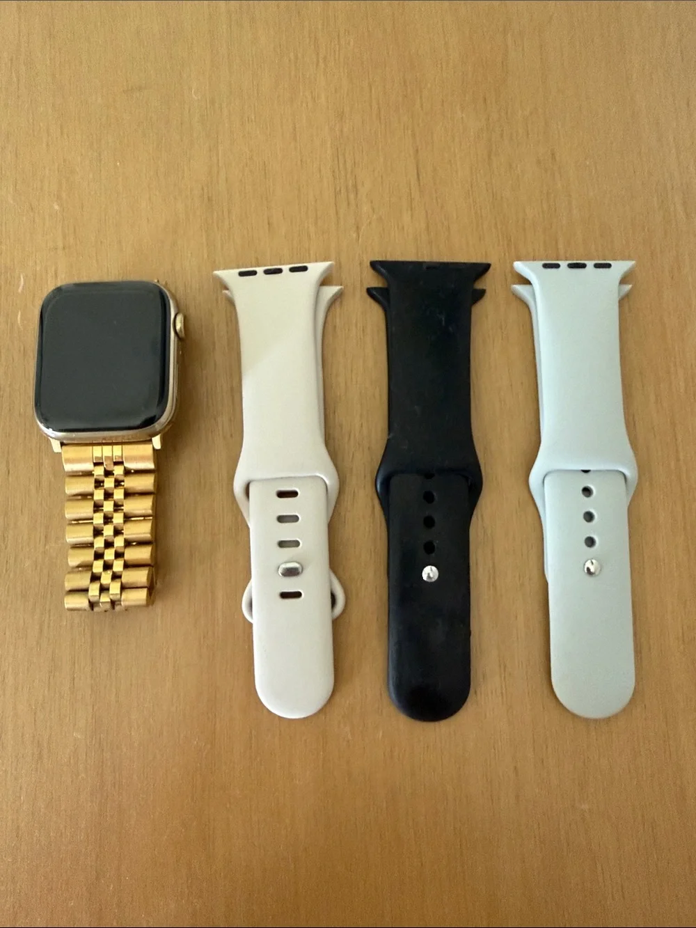 Apple sleek gold