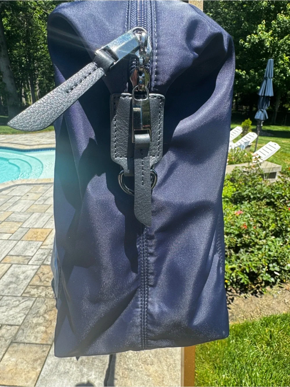 Knomo navy tote