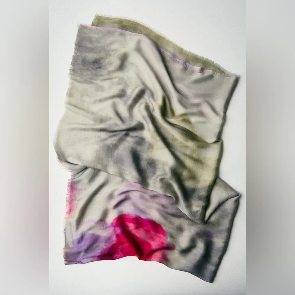 Zara nwot modal