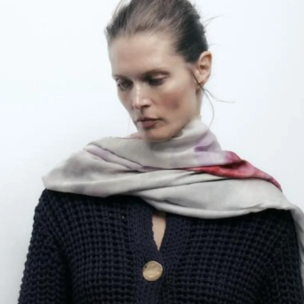 Zara nwot modal