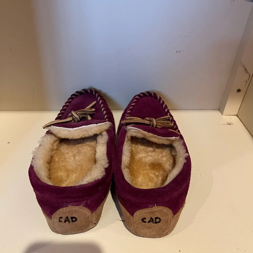 L.L. Bean kid’s used briefly