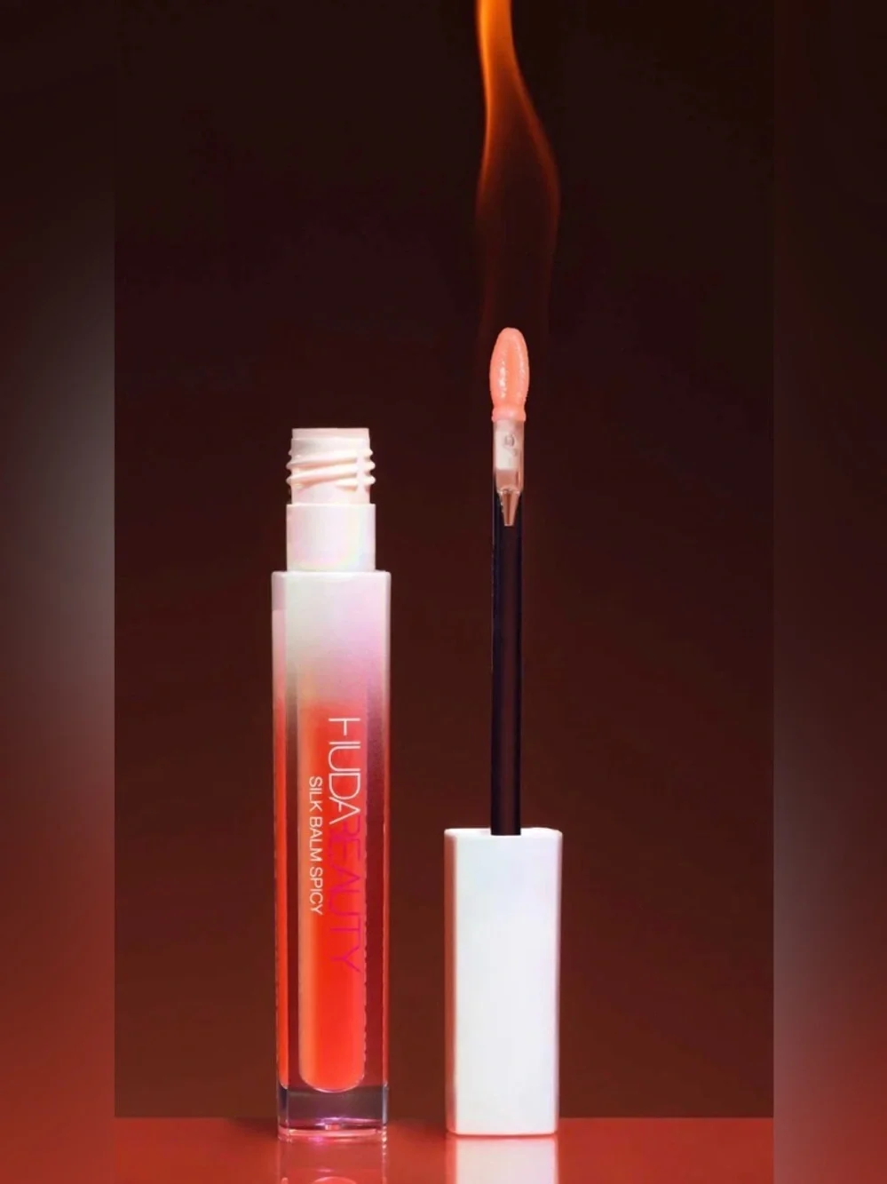 Huda Beauty Silk Balm Spicy Lip Plumper Fuego Thermo Plumping NWT
