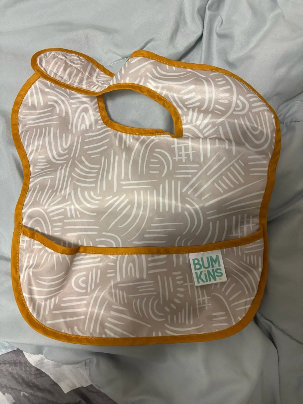 🎉(6-24m) 4PC Bumkins SuperBibs – Sun, Chevron, XO & Abstract Patterns