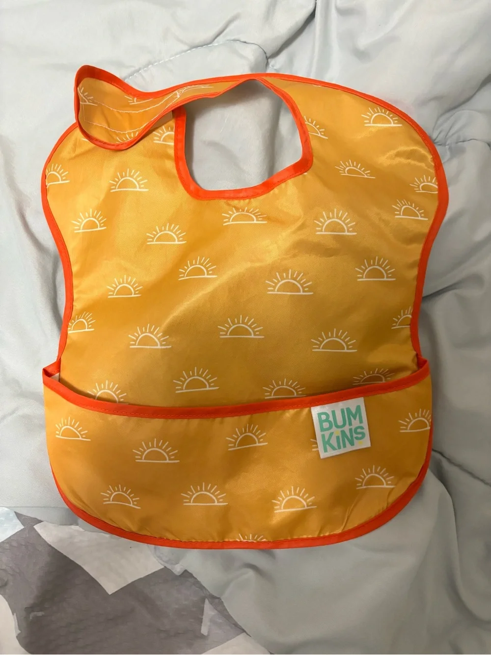 🎉(6-24m) 4PC Bumkins SuperBibs – Sun, Chevron, XO & Abstract Patterns