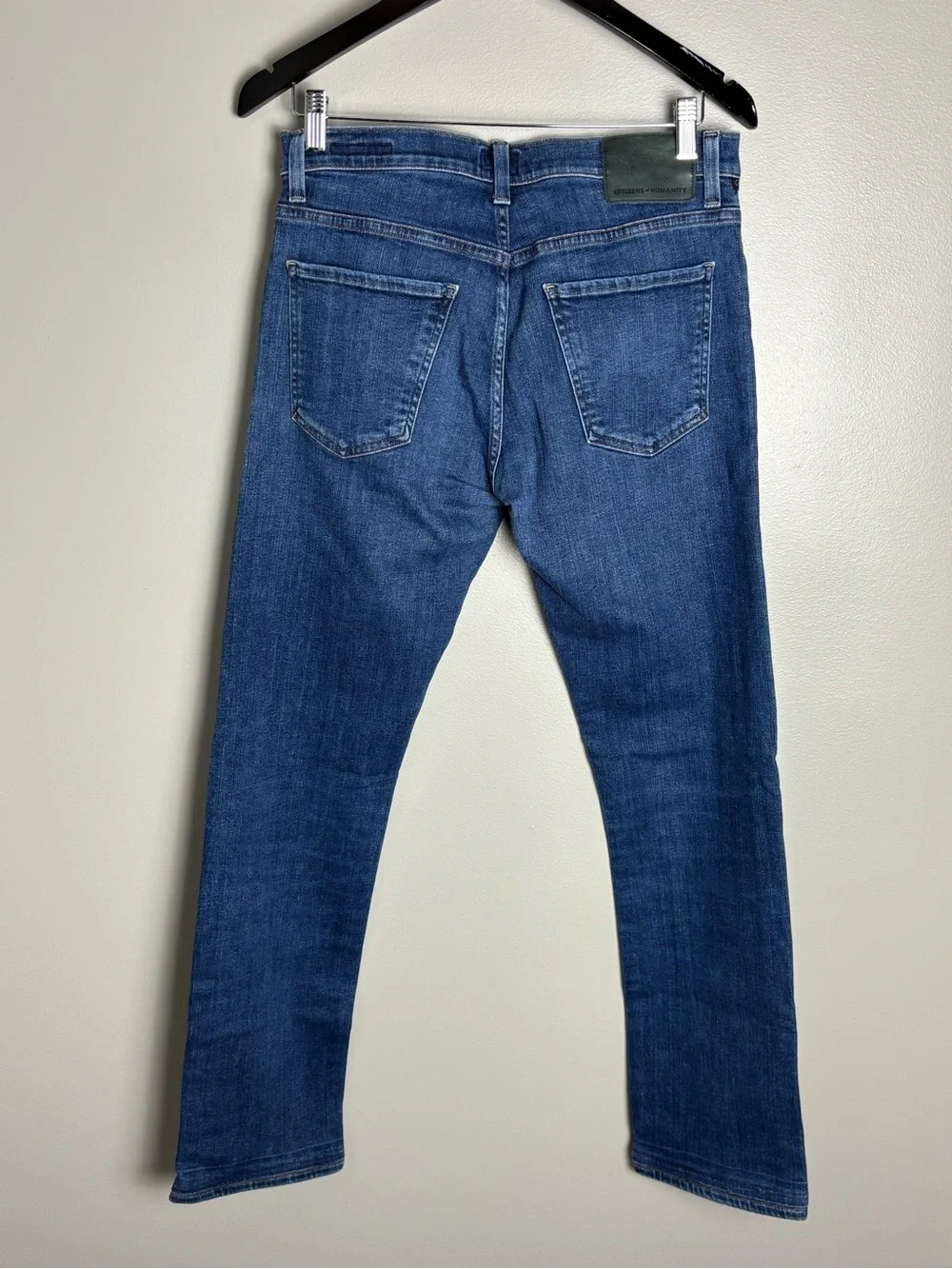 Citizens Of Humanity Men's Core Slim Straight Jeans in Dark Blue Wash Size 32