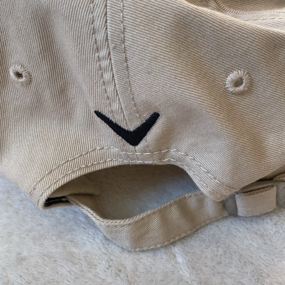 Callaway adjustable khaki