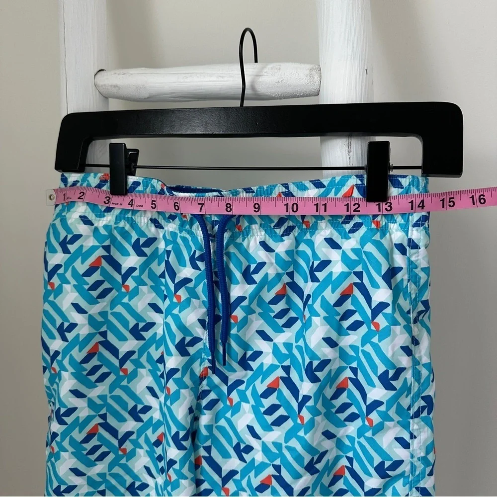 Abercrombie Kids Blue and White Board Shorts Quick-Dry Swim Size Large 14
