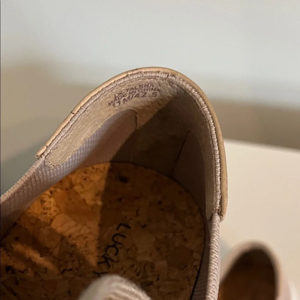 Lucky Brand breathable knit