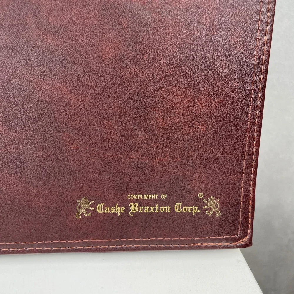 Cashe Braxton Corp. light discoloration