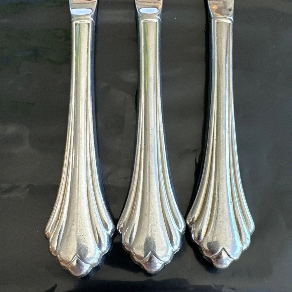 Oneida bancroft stainless